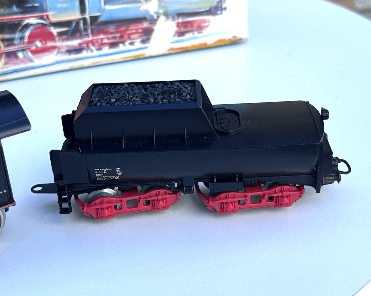 Vintage Marklin Steam Locomotive & Tender Train w/ Box Germany P8 HO BR 38 1807