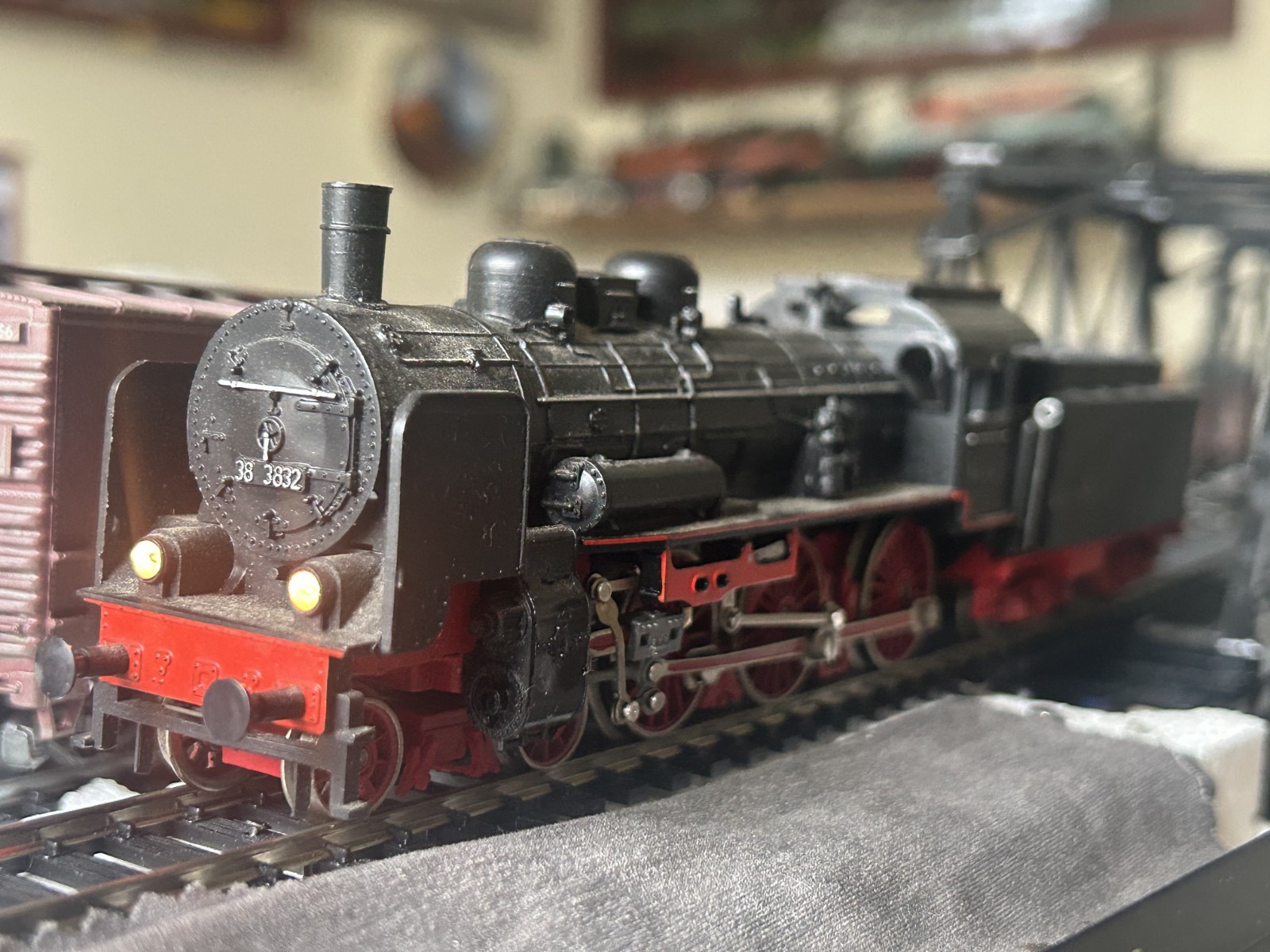 Roco HO Scale Steam Locomotive 4-6-0 Steam Loco Tender – RUNS WELL