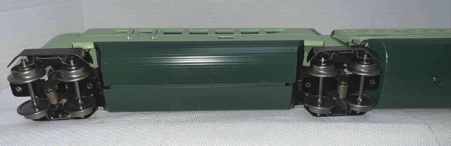 LIONEL PREWAR O-GAUGE TWO-TONE GREEN CITY OF DENVER SET 6531W W/636W/637/637/638