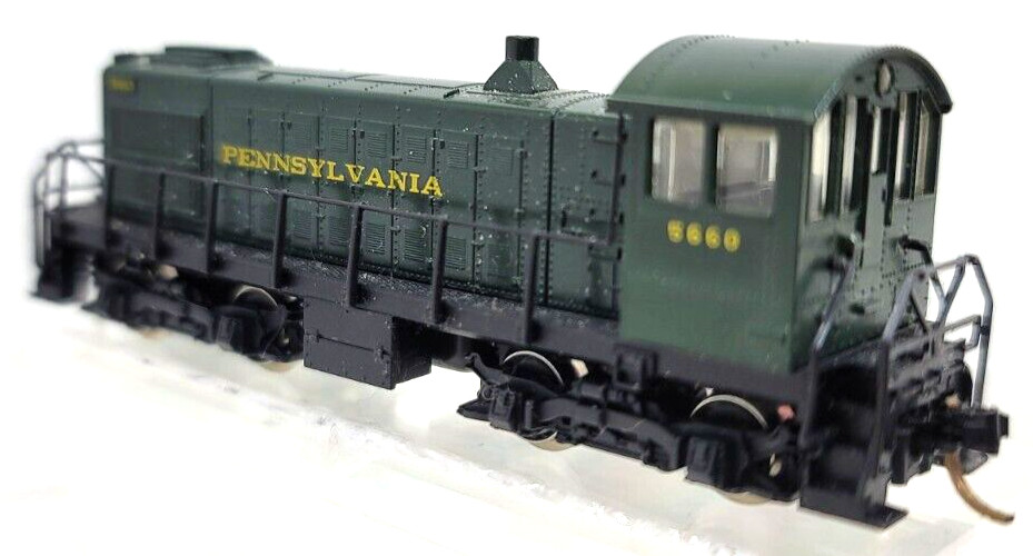 N 9mm Arnold 5024 Alco S-2 Diesel loco Pennsylvania #5660(Tested) knuc cplrs NIB