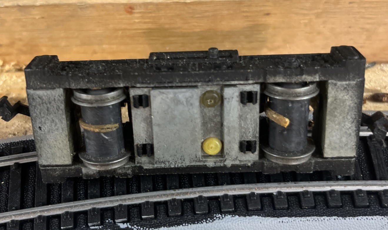 Athearn HO Scale Yellow Hustler 58 Switcher Powered Diesel Locomotive Runs / Box