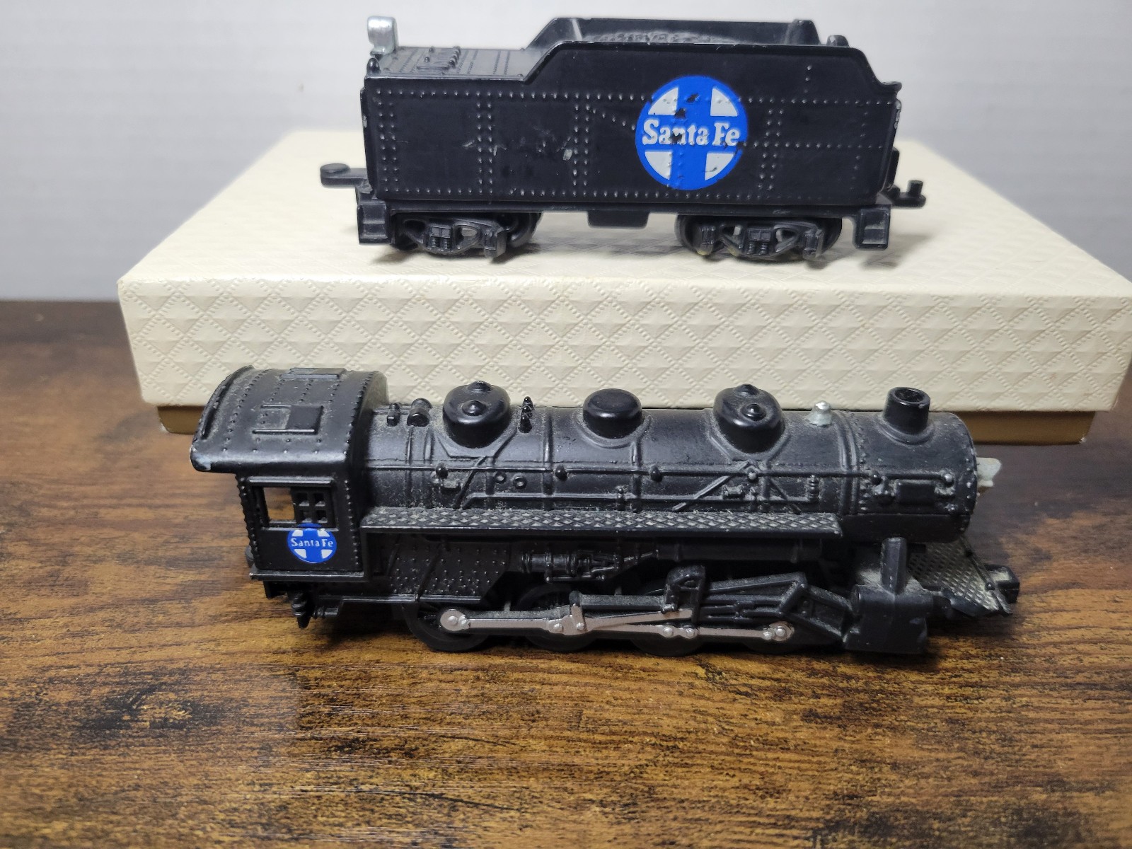 Fletcher Barnhardt and White Loco &Tender Loco for Parts Please Read