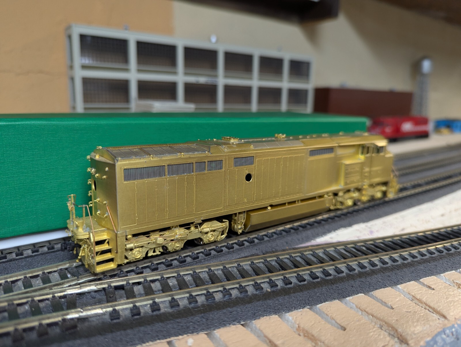 AH: Overland Models Brass Un-painted C40-8M #2408 CN Canadian National Version