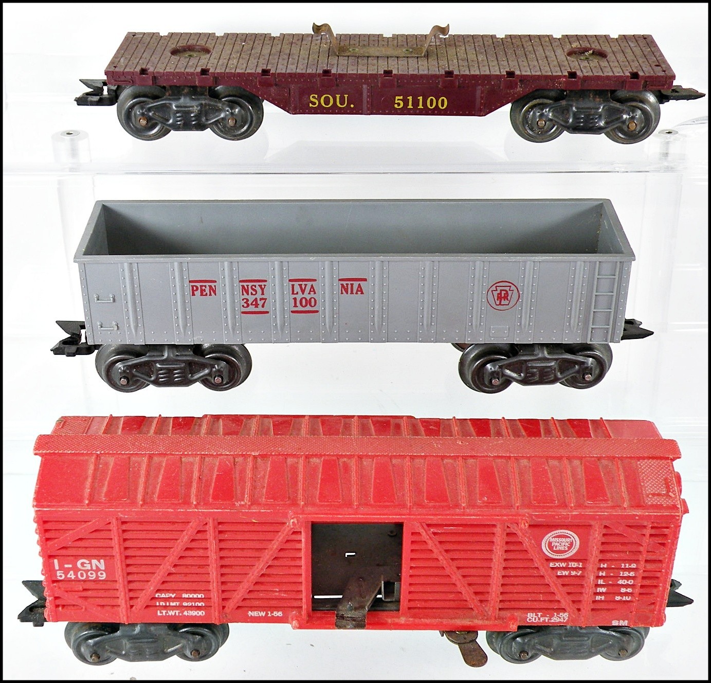 Marx 666 Steam Loco & Assorted Cars /37/