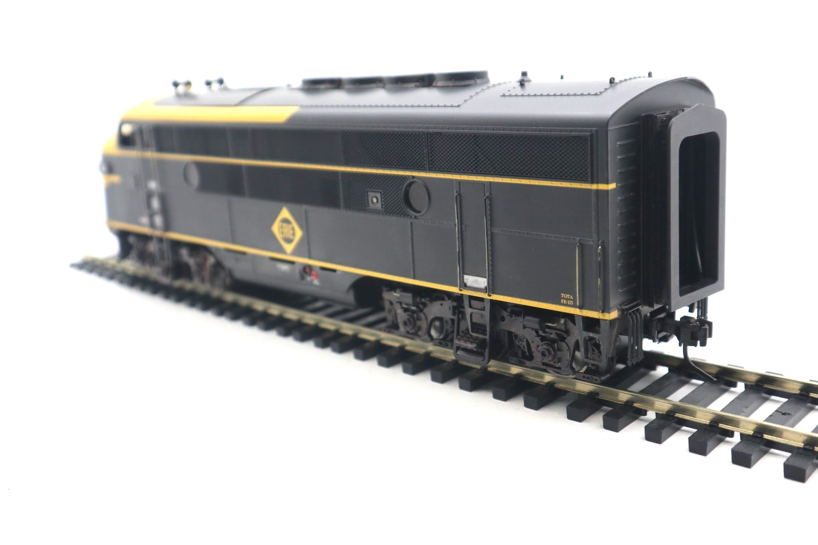 Atlas, Phase II, 2-Rail O, 2682-2, Erie F-3 Diesel Engine #707 AB DCC Set LN /OB