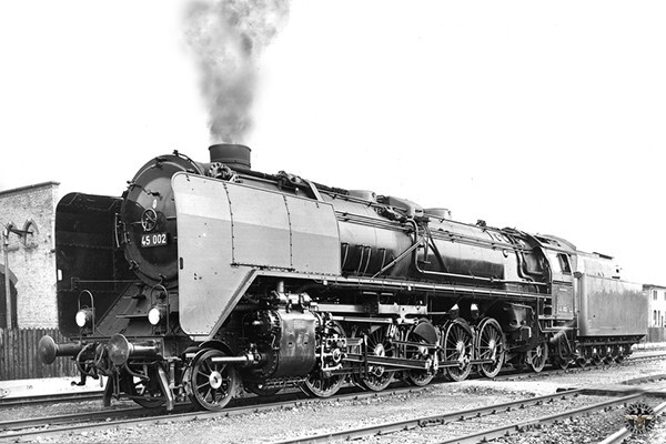 Marklin DIGITAL AC HO Deutsche Bundesbahn DB BR-45 STEAM LOCOMOTIVE + SMOKE MIB!