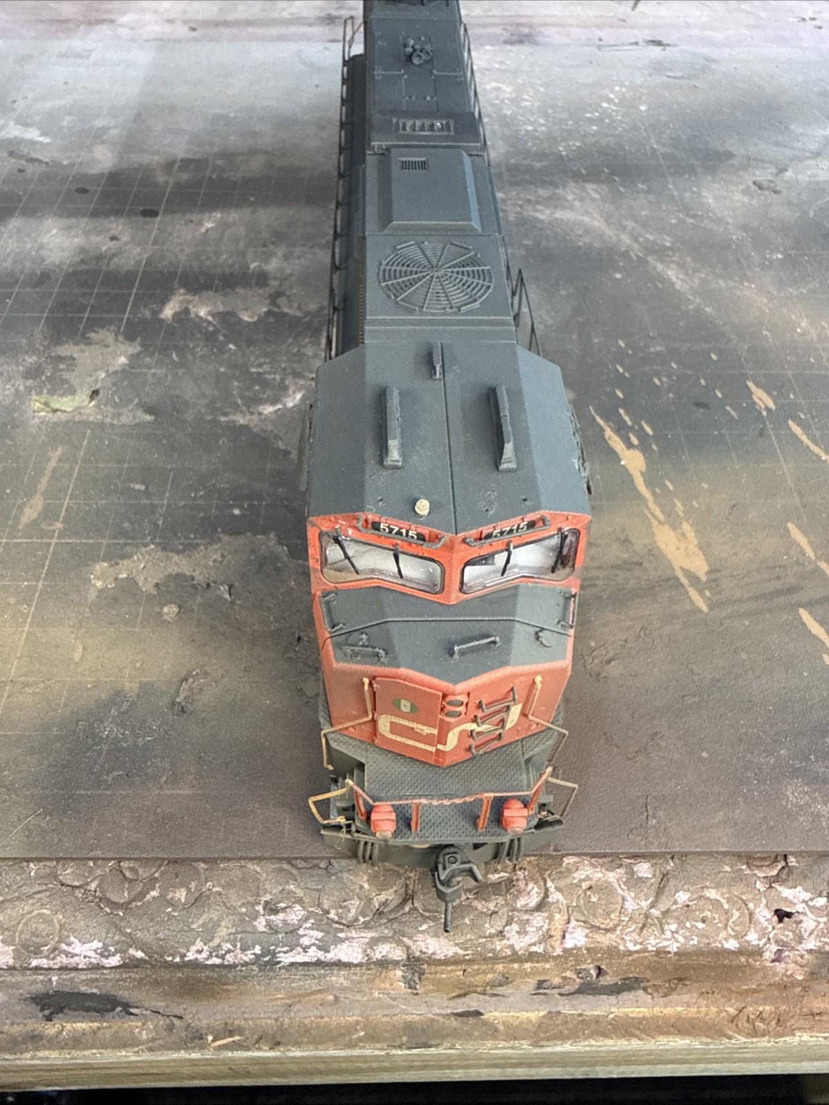 Ho Scale Custom Weathered Walthers CN EMD SD75I DCC Sound With Added Details