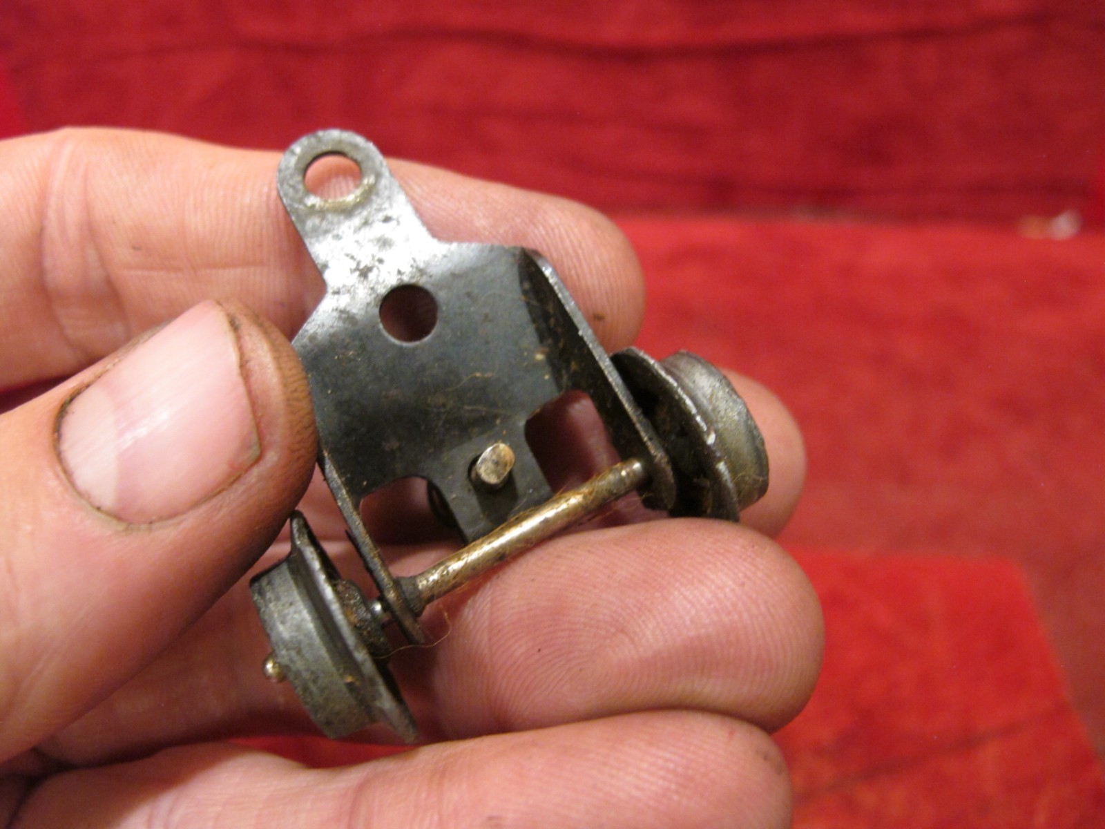 Lionel Postwar Pilot & Trailing Truck #2016, #2018, #2026, #2029, #2036, #2037