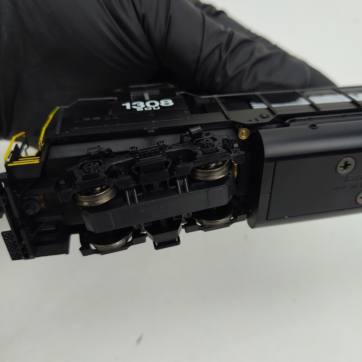 KATO HO Scale EMD GP35 Phase 1a Norfolk Southern #1308 W/O DB Locomotive 37-034