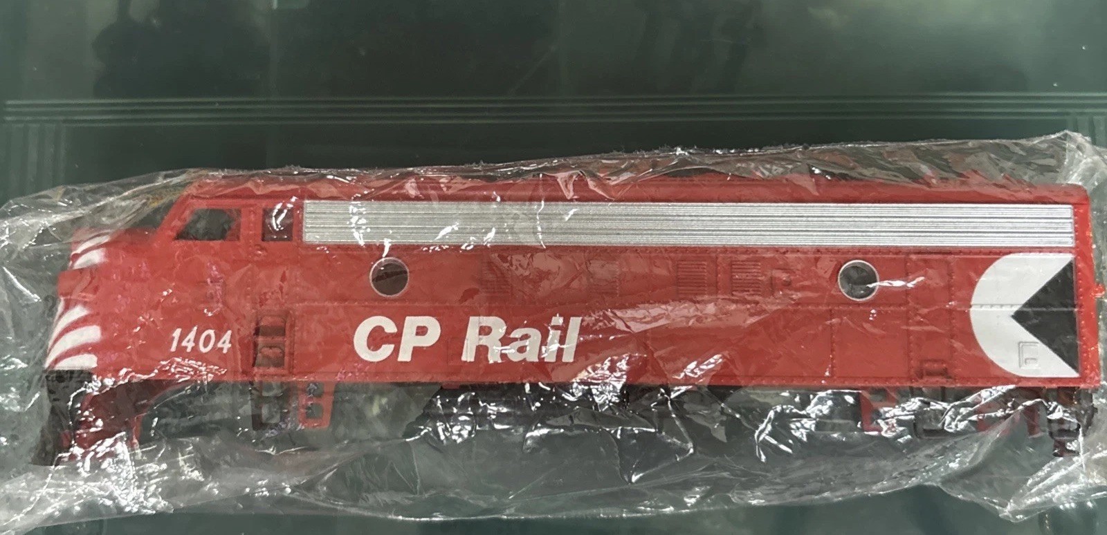 Athearn HO CP Rail Canadian Pacific F7A Shell Only #1404