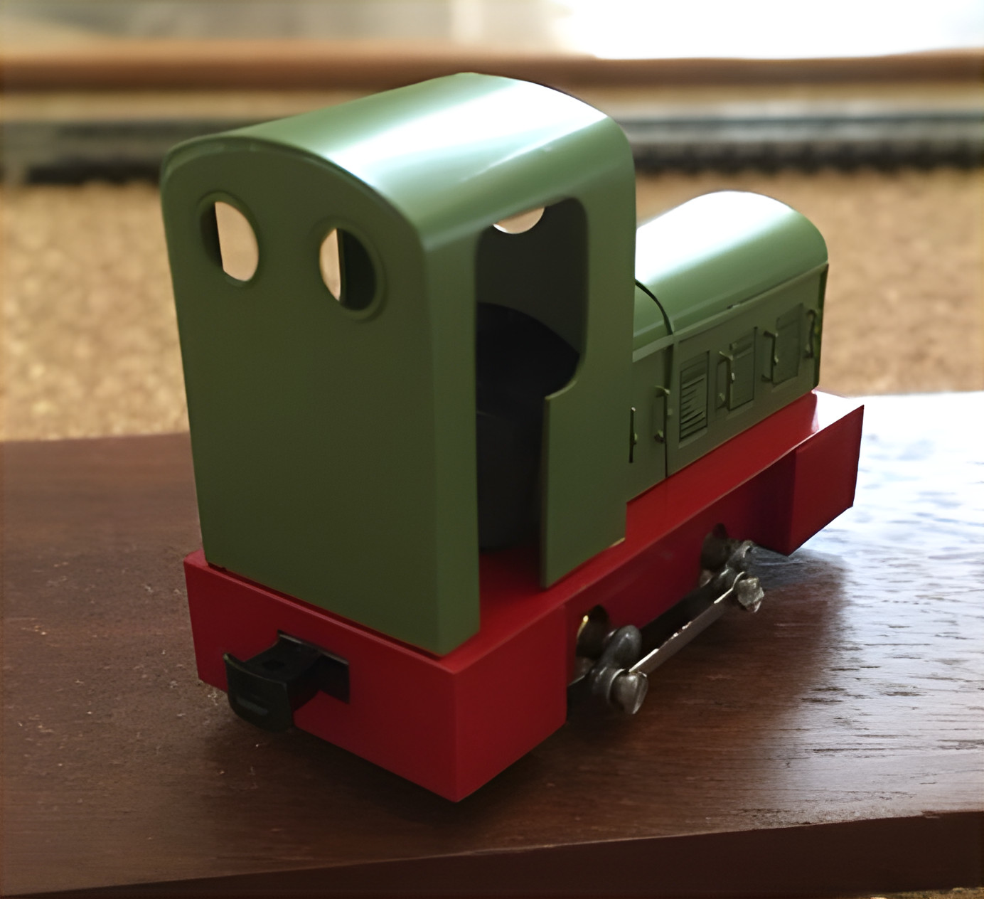 HOn30/HOe NSK Freelance German Narrow Gauge-Style Diesel Locomotive Kit H0e 009