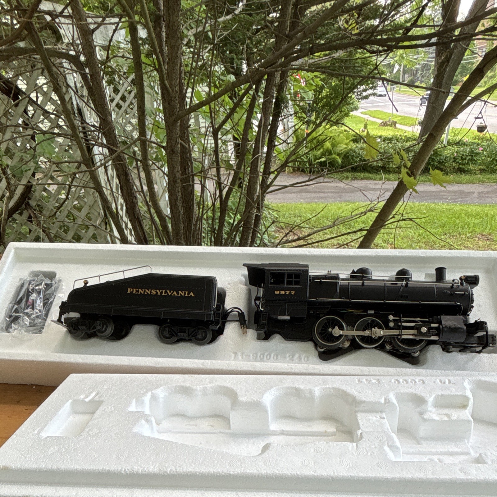 Lionel O Gauge Pennsylvania 0-6-0 B6 Steam Loco Tender Smoke Sound 6-18000