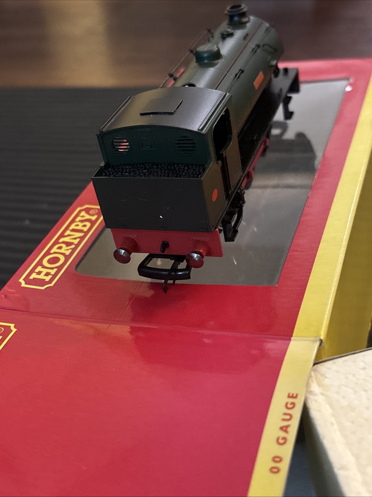 Hornby R3104 J94 Austerity 0-6-0 Norman