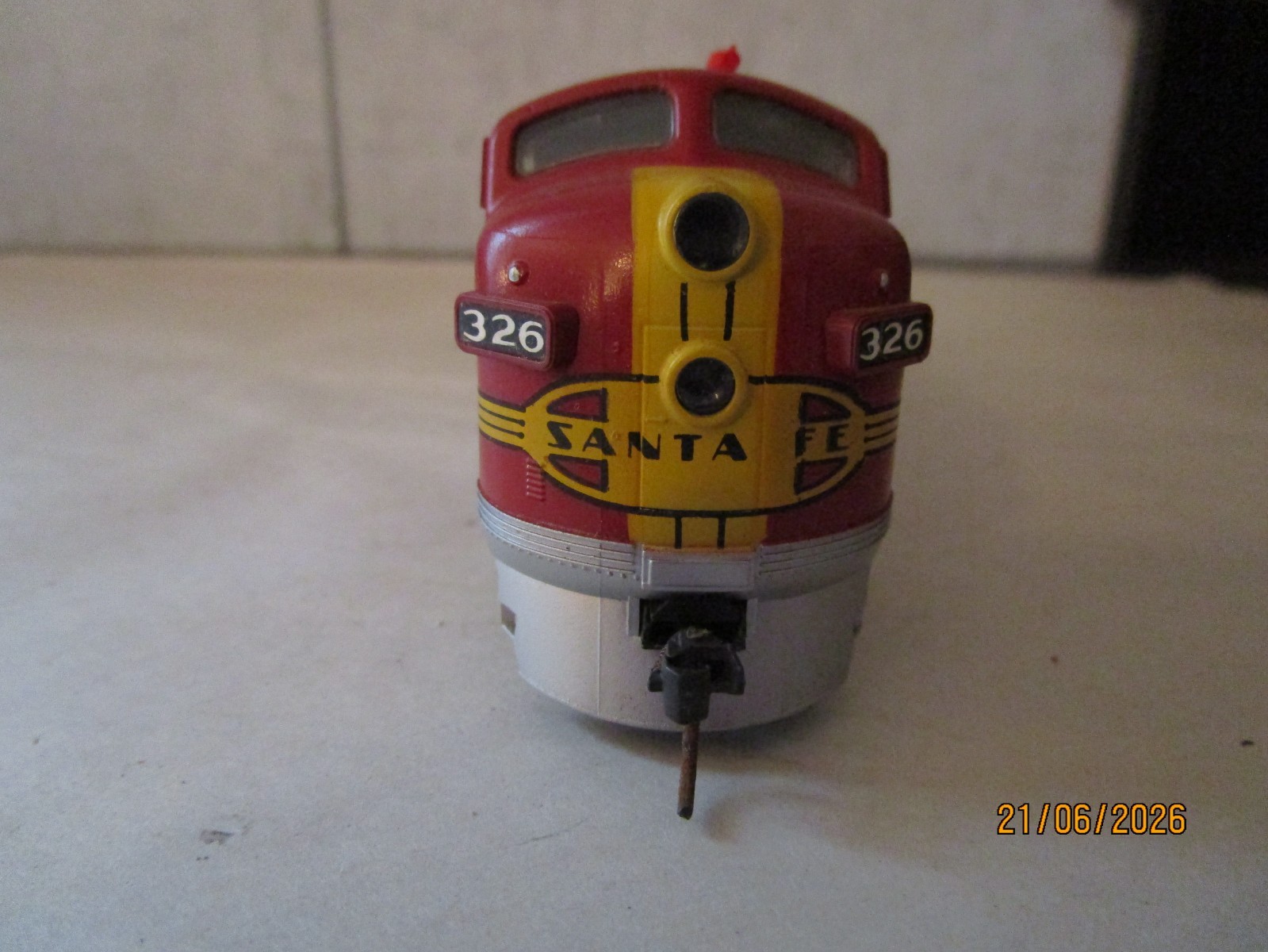KATO, HO, 326 Santa Fe F-Unit Loco