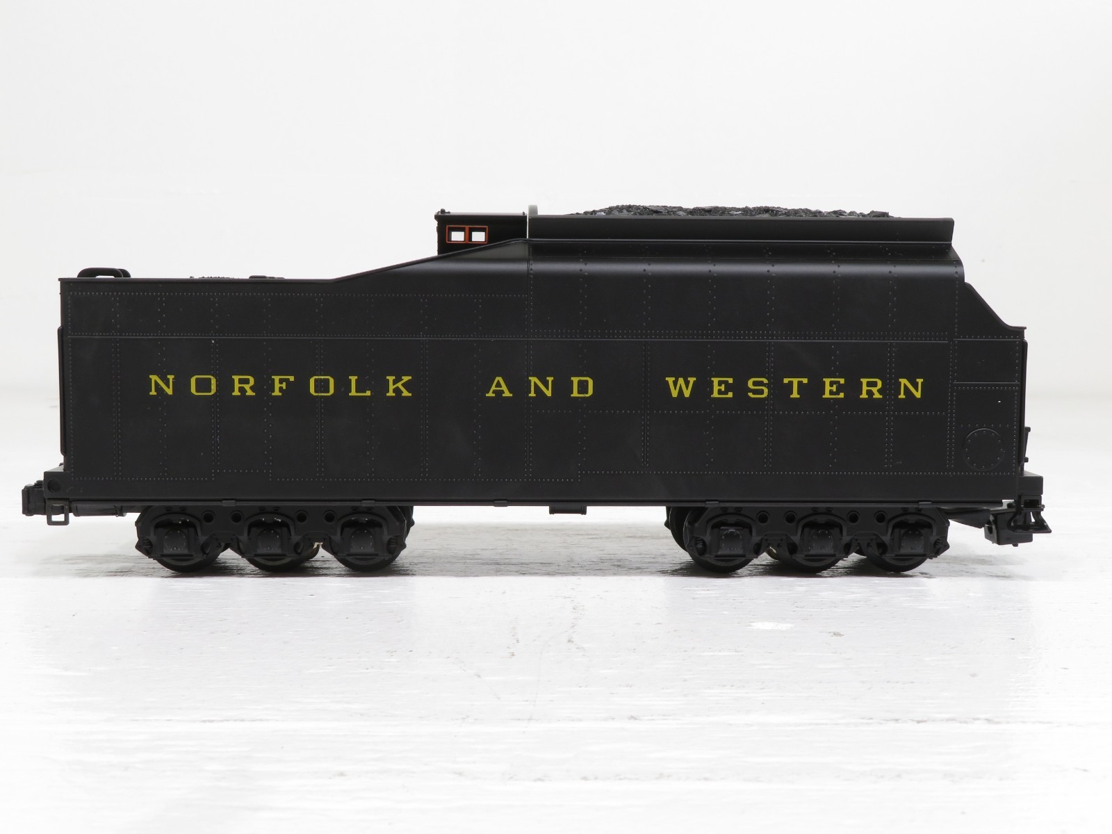Lionel 6-28052 N&W Class A 2-6-6-4 Steam Locomotive LN