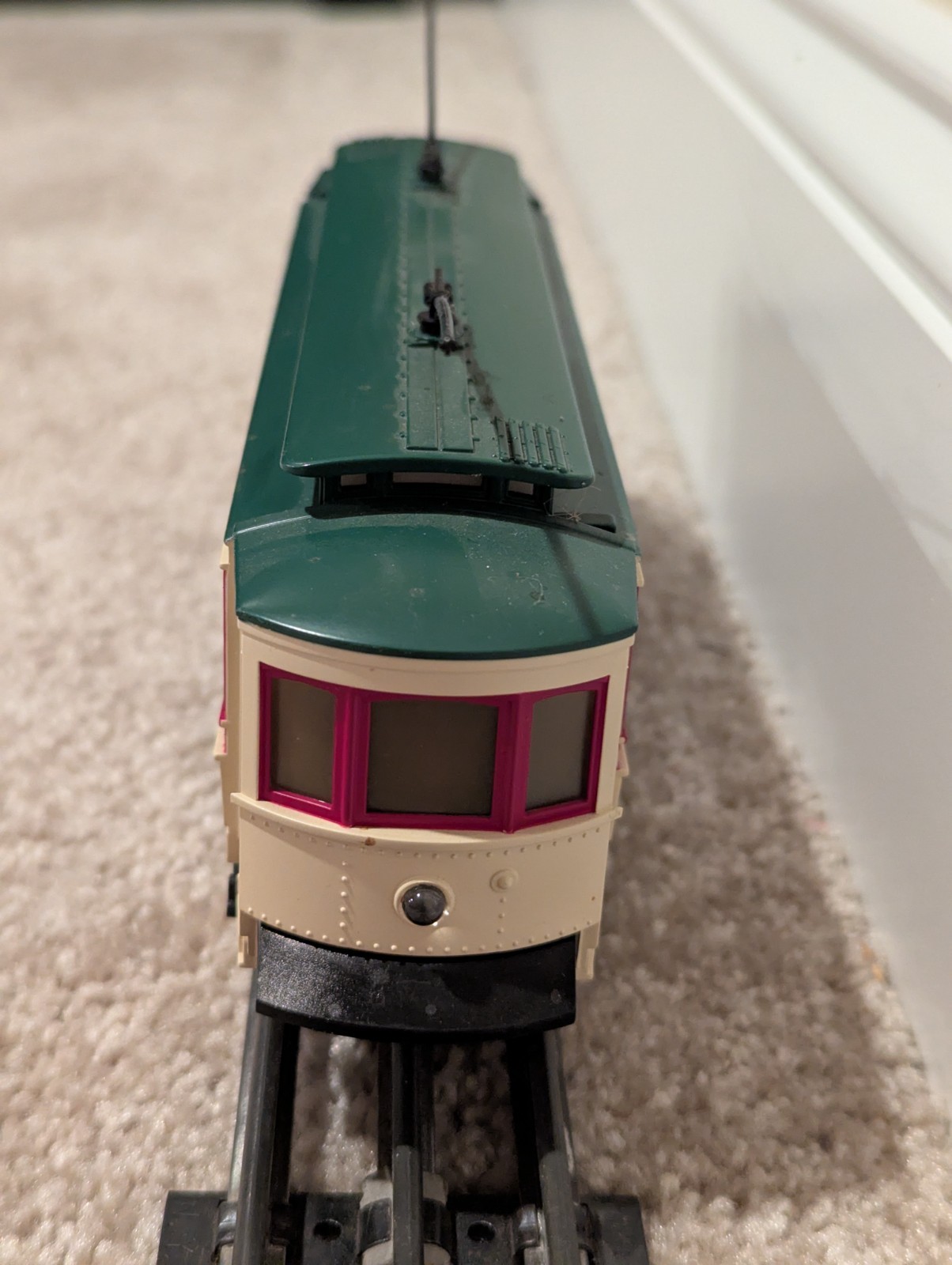 Industrial Rail O‑27 Holiday Streetcar #1225 Seasons Greetings Reversible