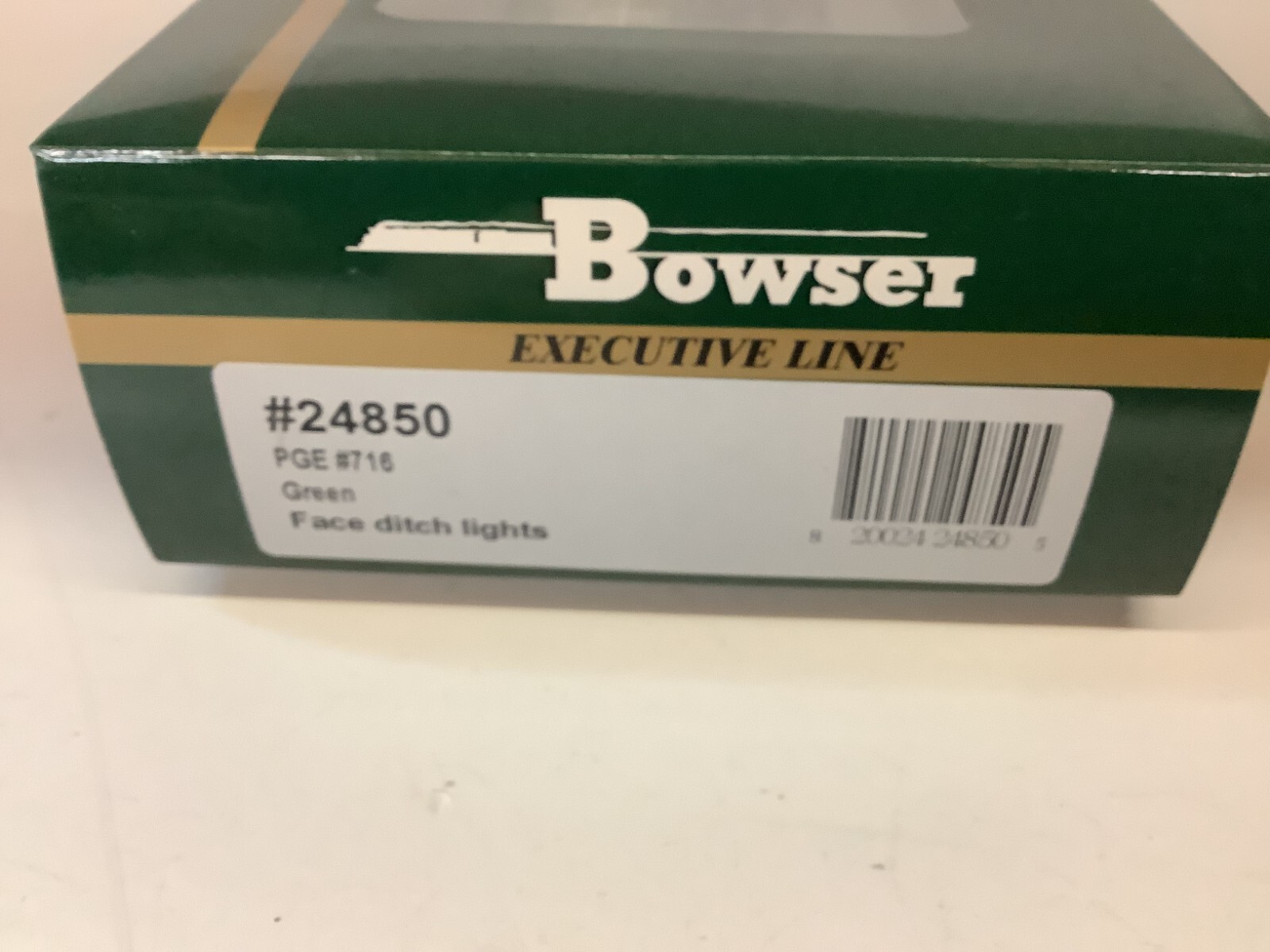 Bowser #24850 HO scale “PGE” M630 Analog DCC READY Rd. #716