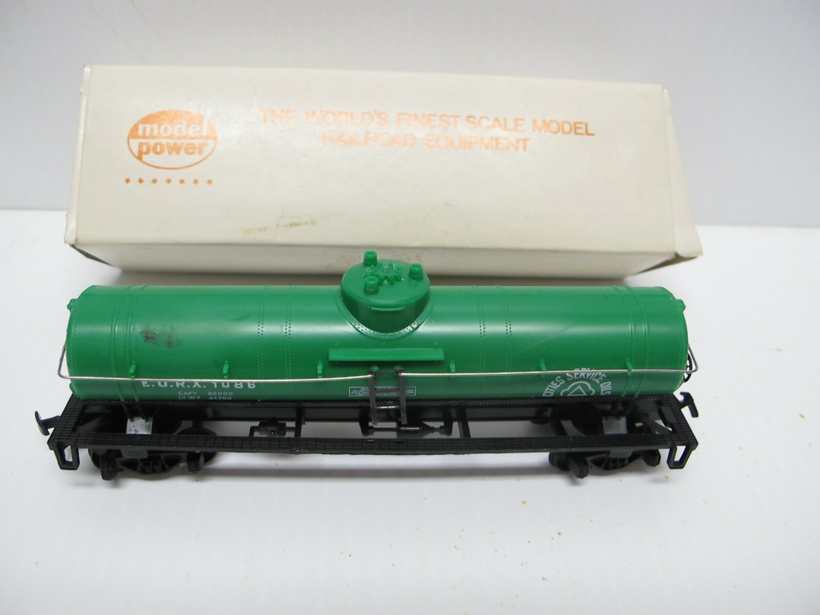 Vintage Model Power~Santa Fe Tank Car Cities Service Train Car~8032~HO Scale~NIB