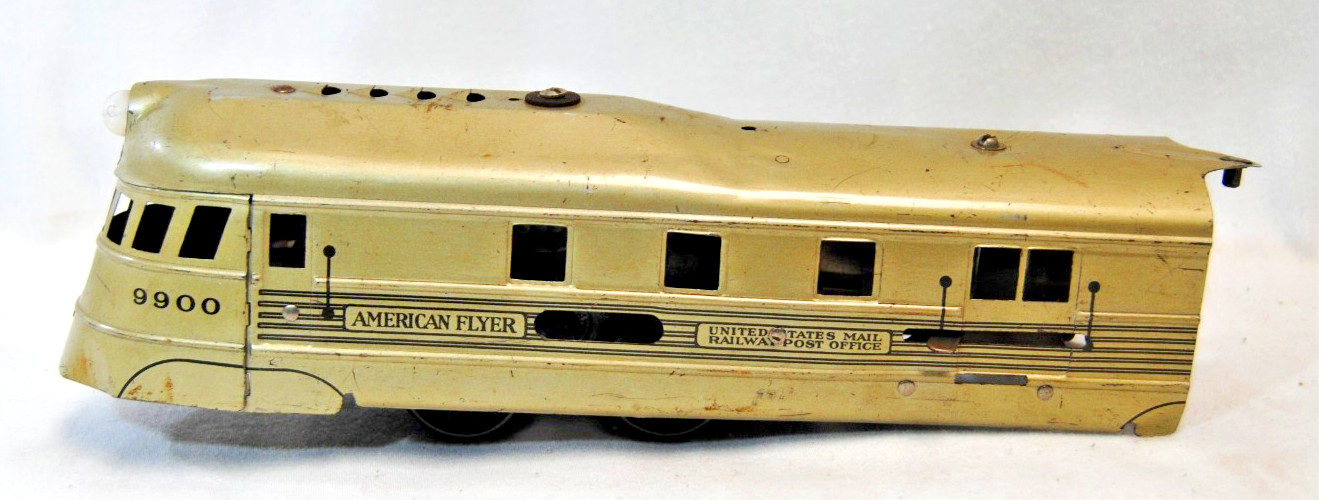 American Flyer 9900 Burlington Zephyr Set with Tracks Plus More Vintage XM1622