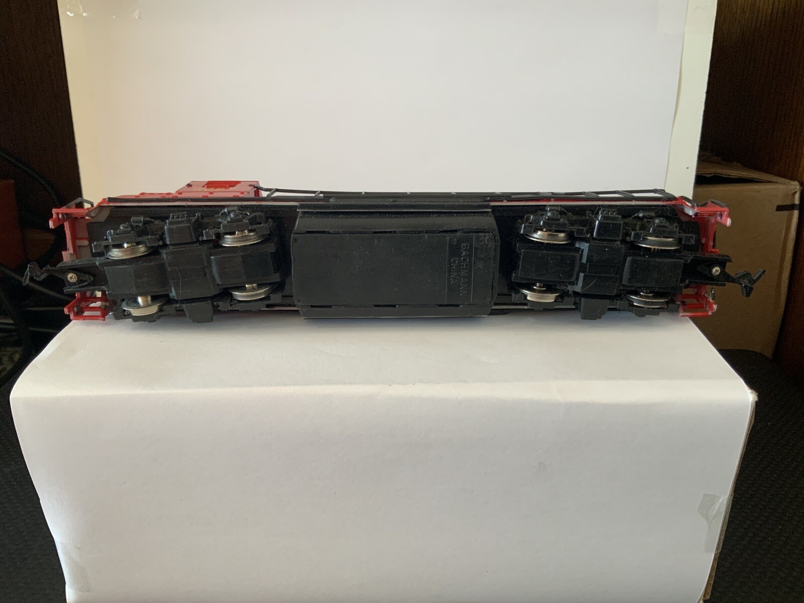 Bachmann SANTA FE 6067 HO Train Locomotive EMD 40 Diesel *Note* See Description.