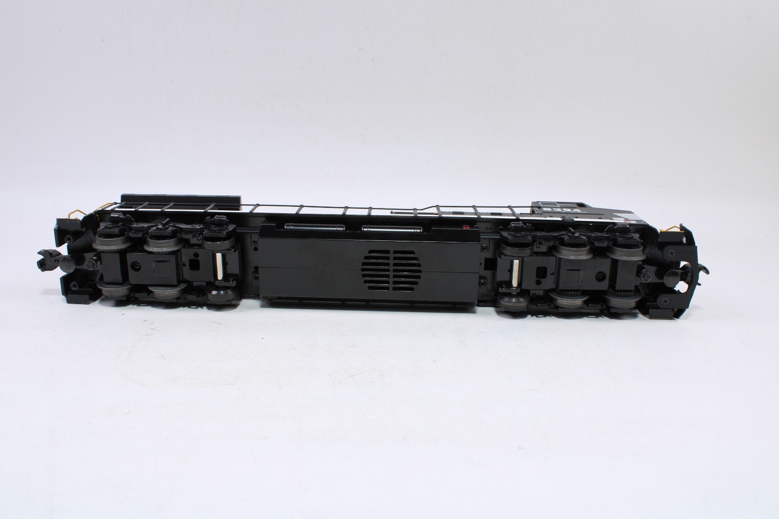MTH 30-20000-3 O Gauge Dash-8 Diesel Engine Norfolk Southern Non-Powered Dummy