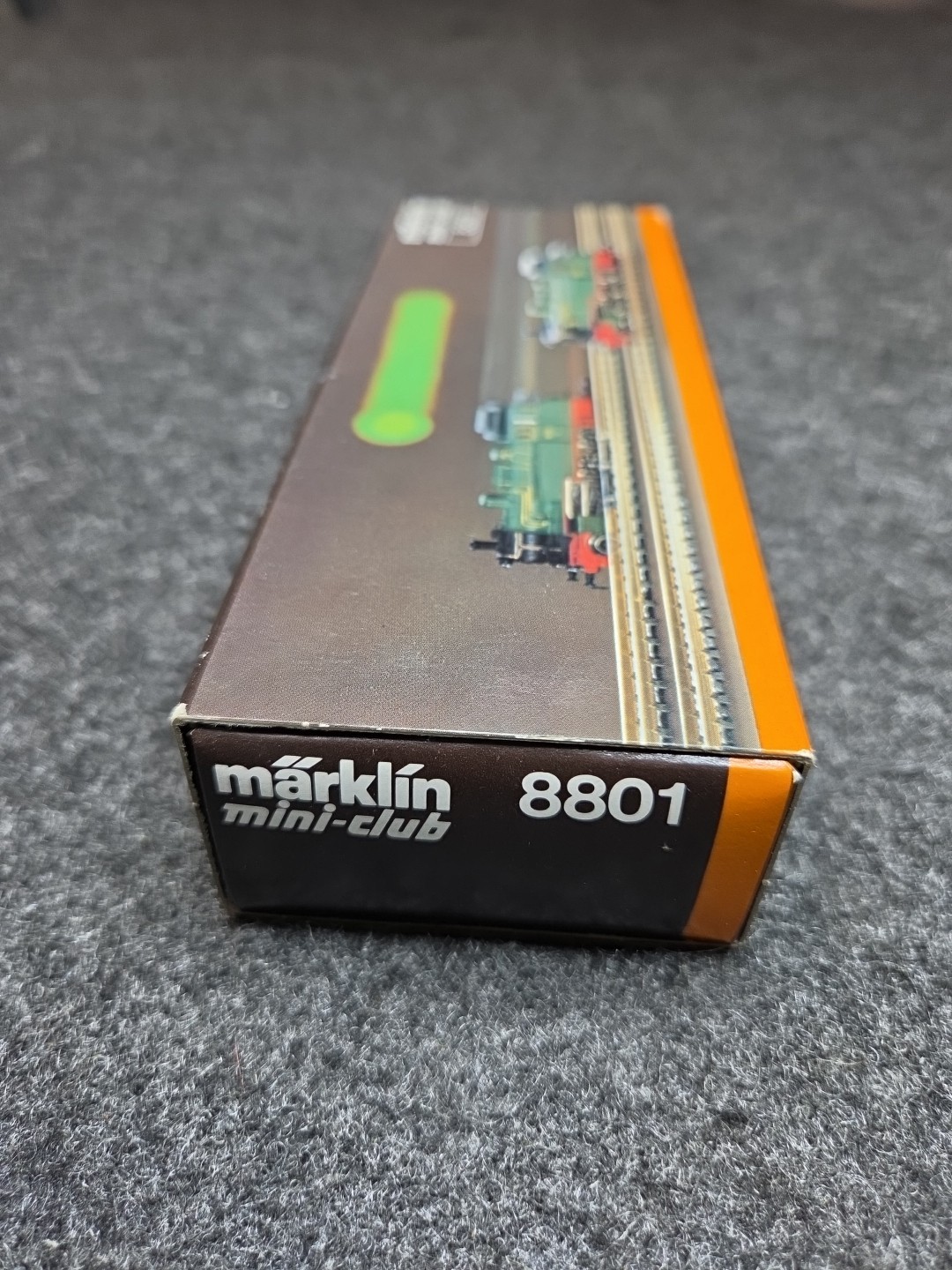 Z Scale Marklin Mini-Club 8801 Tank Belgian Railways Locomotive