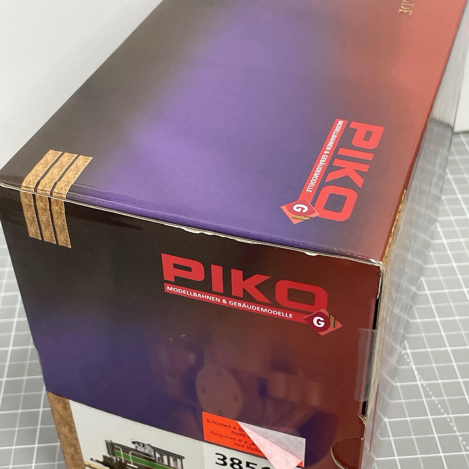 PIKO G-Scale KLW 25-Ton Loco 151 Diesel Battery Powered R/C W/Sound 38512 NEW