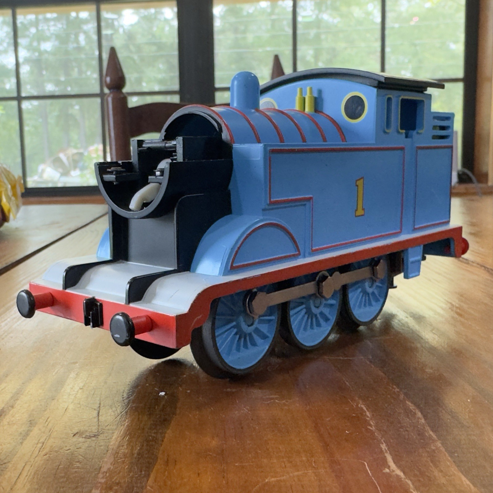 Gullane Thomas & Friends O Gauge 3-Rail DC Analog Thomas 0-6-0 2013 FOR PARTS