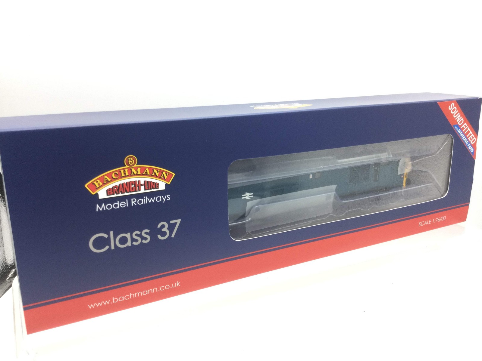 Bachmann 35-301SFX OO Gauge Class 37/0 Split H/C 37034 BR Blue DCC SOUND DELUXE