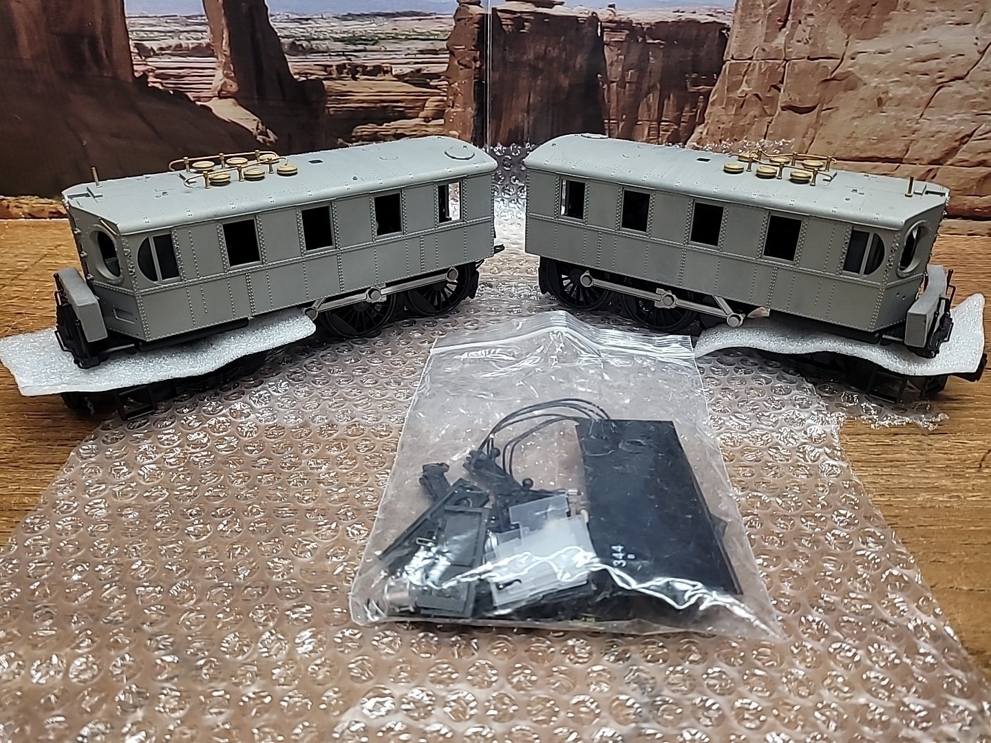 MTH O Gauge Undecorated Electric Boxcab’s Loco For Parts Or Project