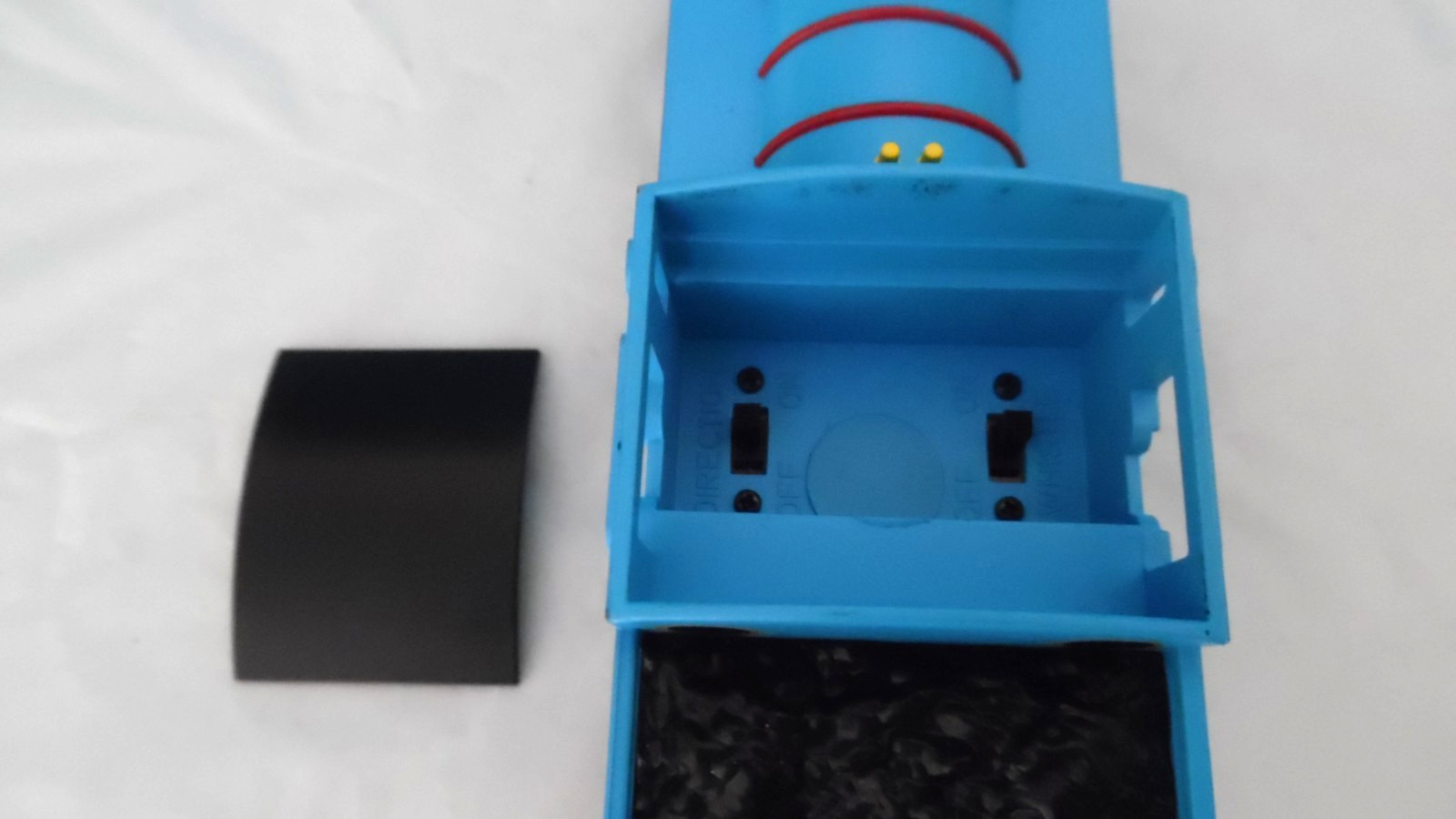 Lionel Thomas & Friends Train Engine w/ 2-Annie & 2-Clarabel Cars, O Gauge