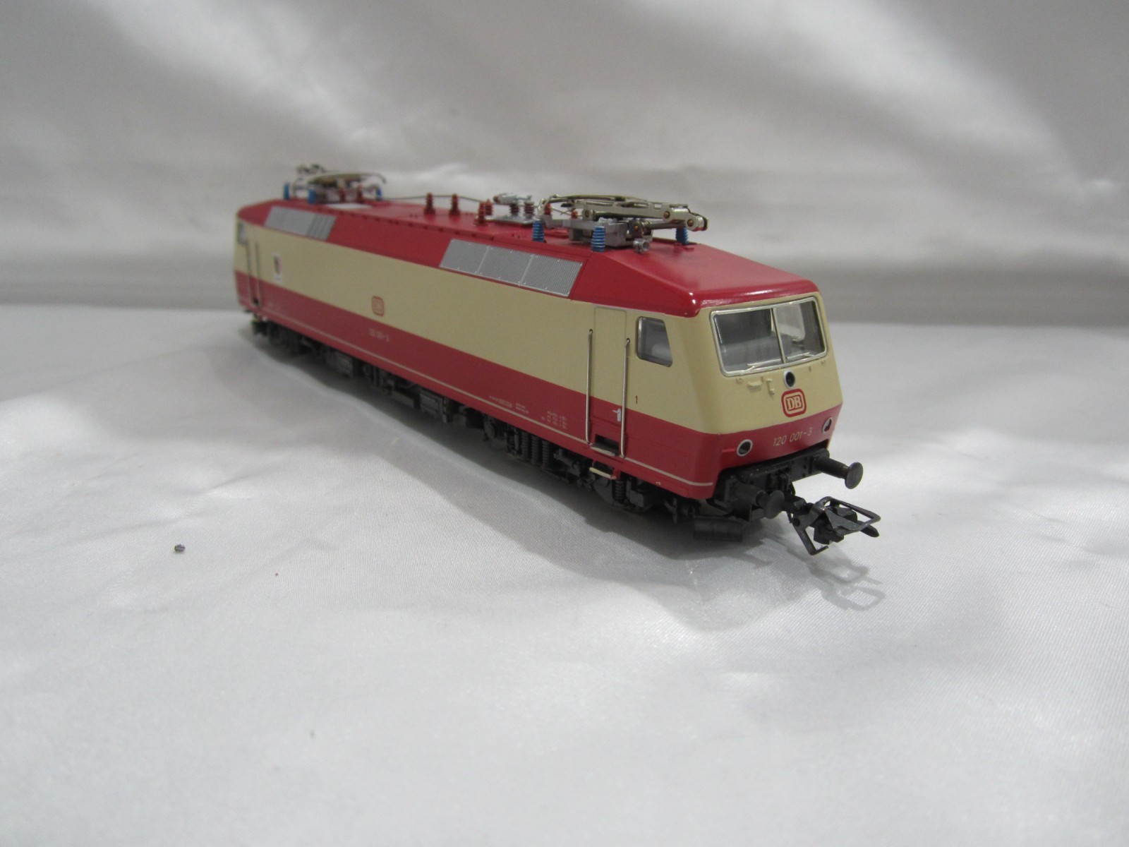 Marklin 3153 HO DB 120001-3 Electric Locomotive (Analogue)