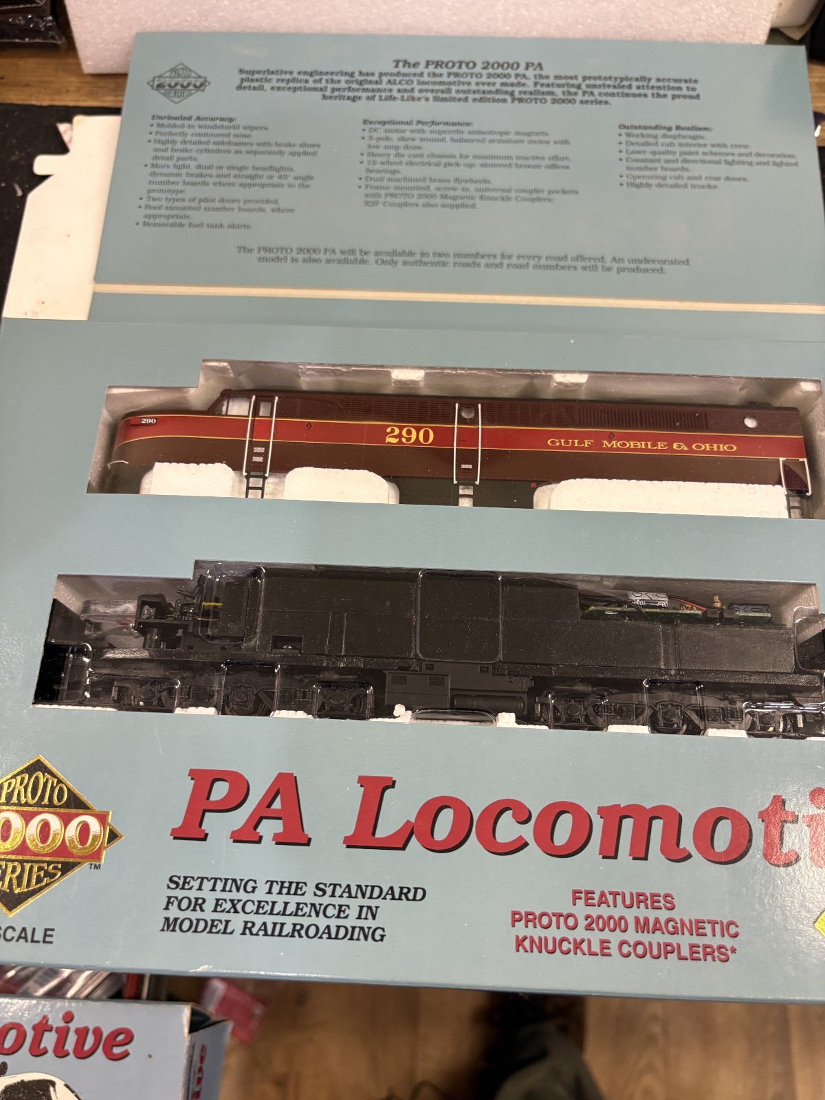 *PROTO 2000 HO SCALE #21662 GM&Q #290 PA LOCOMOTIVE w/ MARS LIGHT NIB