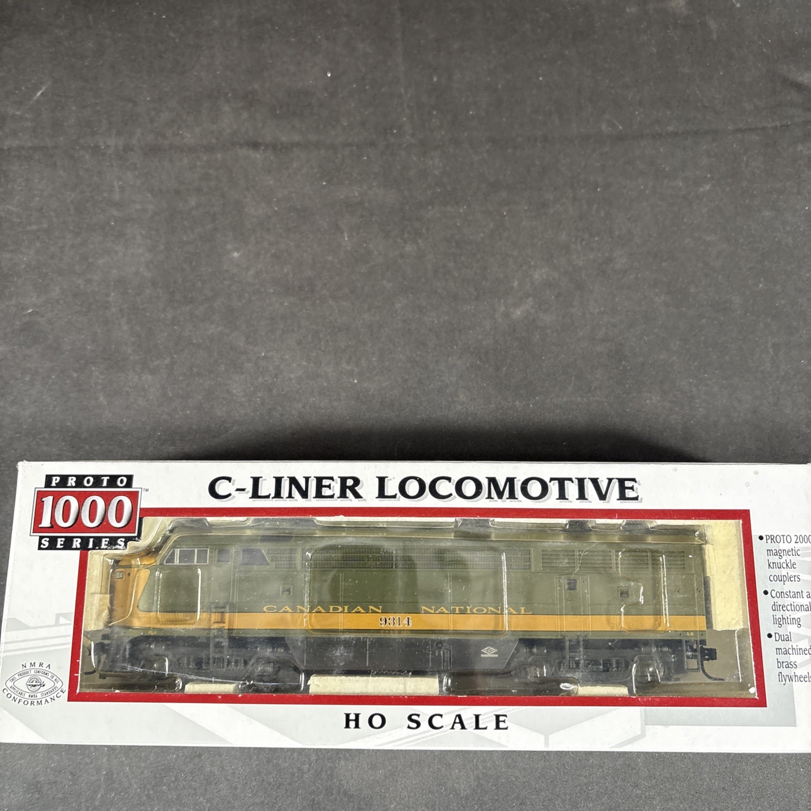 PROTO 1000 # 500036 HO SCALE C.N. C-LINER A UNIT POWERED DIESEL LOCO #9314