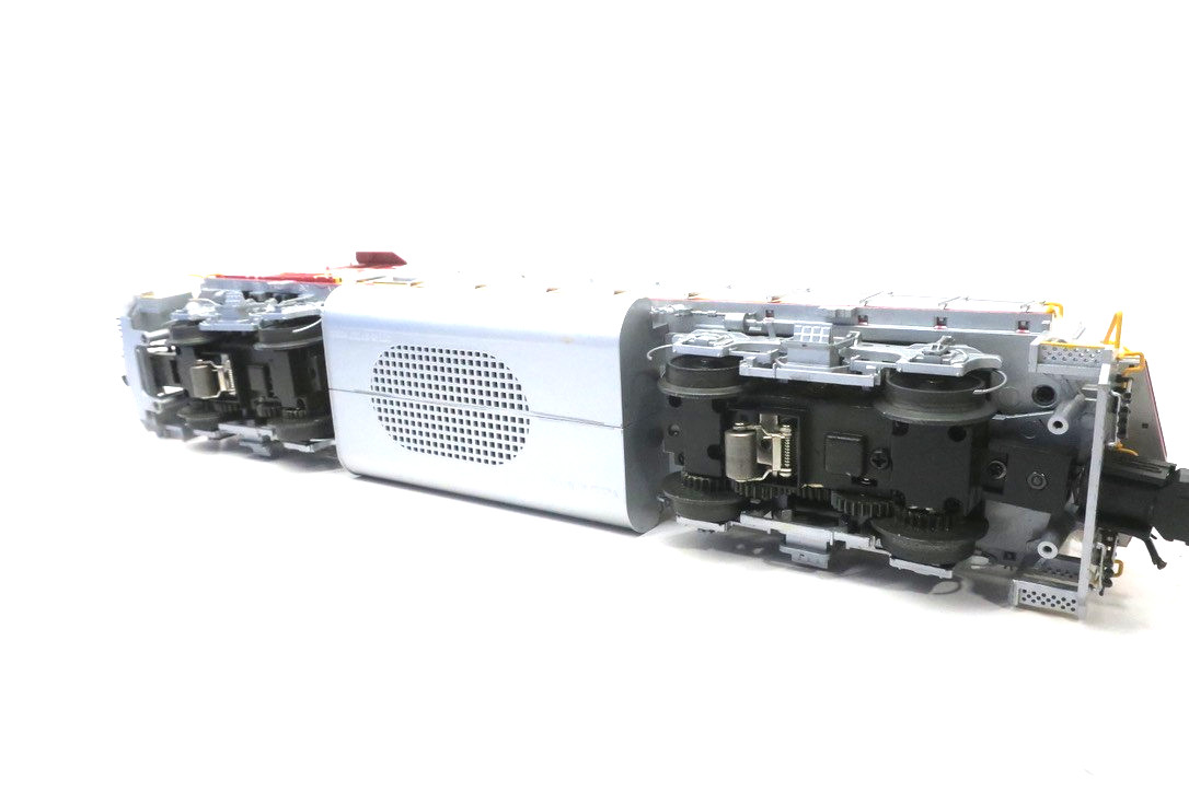 Atlas O Santa Fe AT&SF Diesel Powered GP60M Lionel TMCC Cab# 138 3-Rail 1282-5