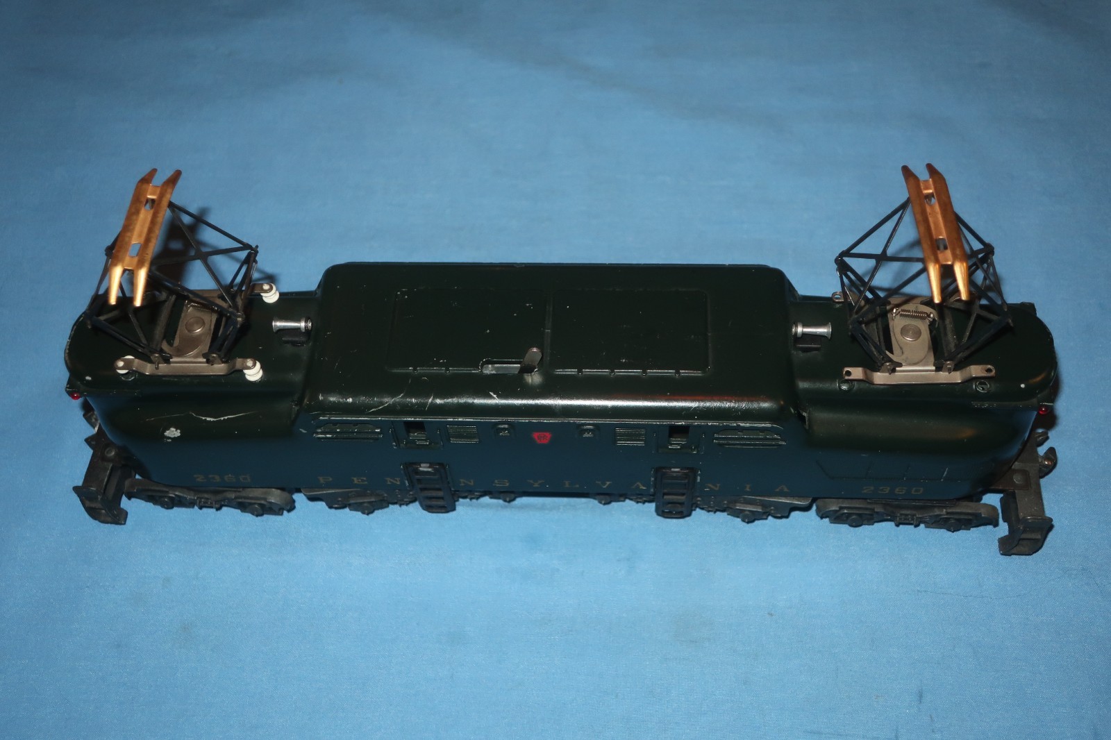 Lionel #2360 Pennsylvania PRR GG1 Locomotive. Runs well