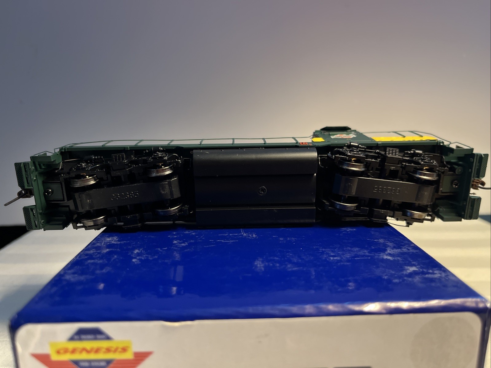 HO Scale Athearn Genesis CNW GP9 #1753 DCC READY TESTED