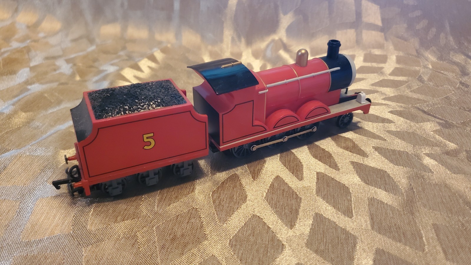 Bachmann HO Scale Thomas & Friends James
