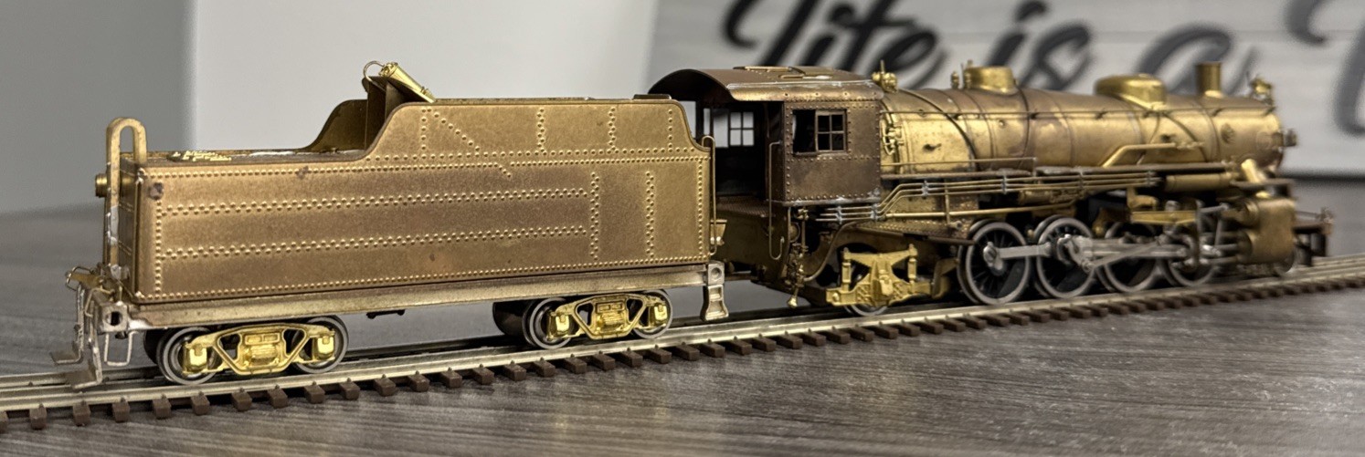 Pacific Fast Mail HO Brass Mikado USRA 2-8-2 Light – Unpainted & Tested!