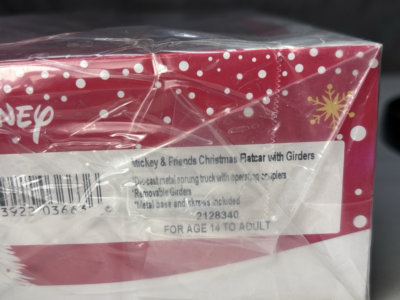Lionel Mickey & Friends Christmas Flatcar with Girders NIB 2128340 BX-3