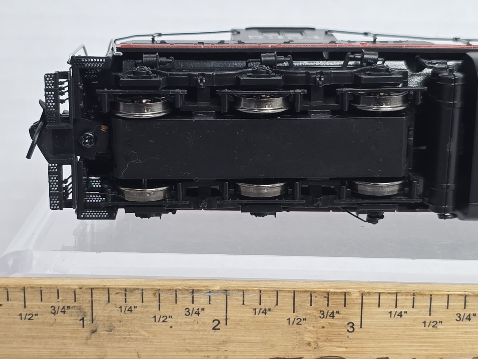 Walthers Proto HO Southern Pacific 5354 SD9 Diesel Loco DC Sound Runs Read Desc.