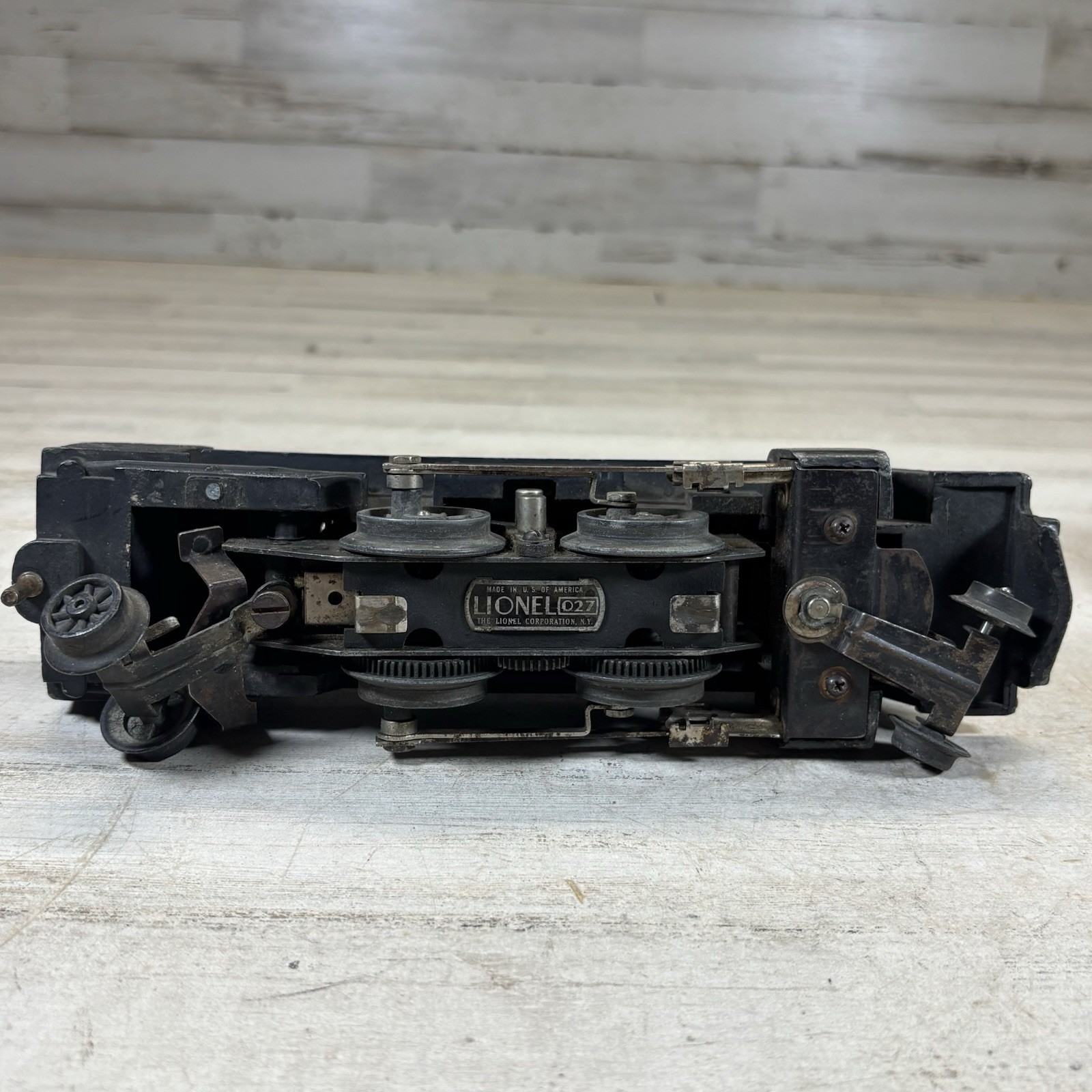 Lionel Postwar 1684 Steam Locomotive w/ 1689T Tender O27 O Gauge 3-Rail