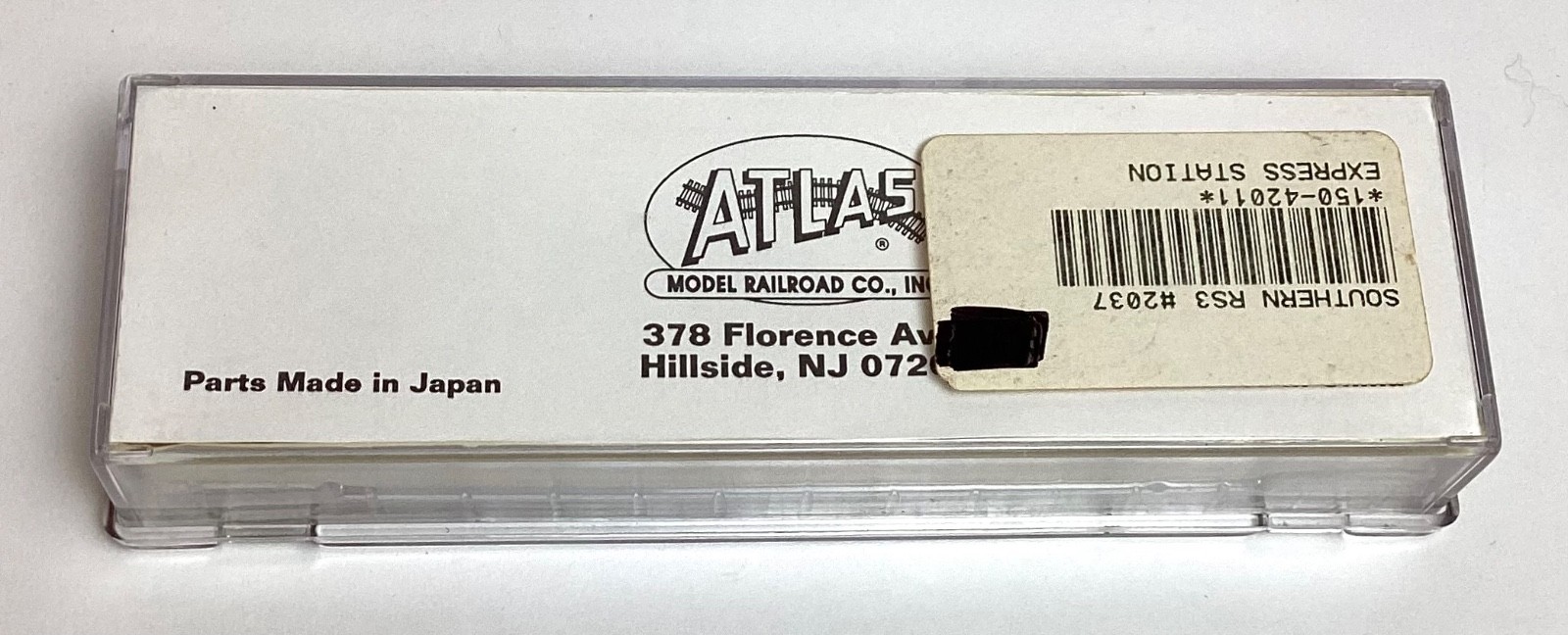 ATLAS 42011 Locomotive RS-3 Southern #2037 Black & Silver 7.75″ x 1.75″ Inches