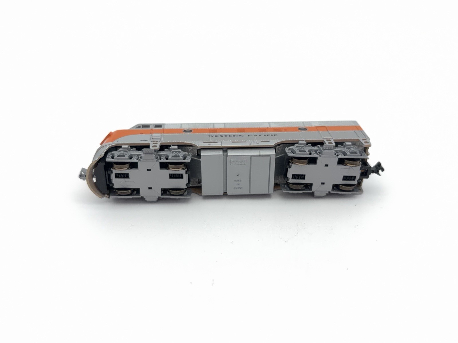KATO – N – WP Western Pacific F3A/F3B Diesel Set #801A -Train 176-1204, 176-1208