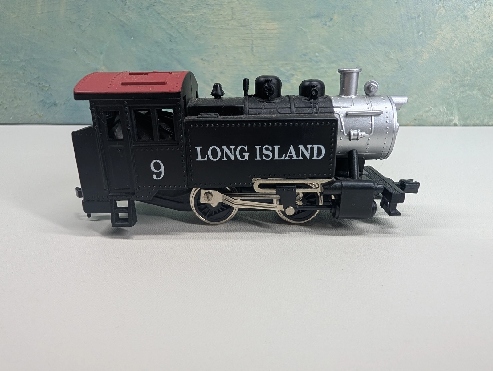 HO Scale Switcher Steam Locomotive Long Island #9 Runs Great! DC READ