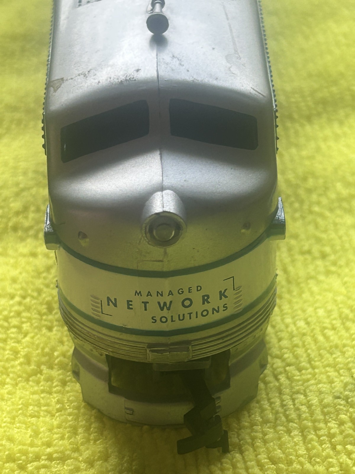 HO 1:87 Scale BELL SOUTH F2-A DIESEL Model Power Excellent Condition