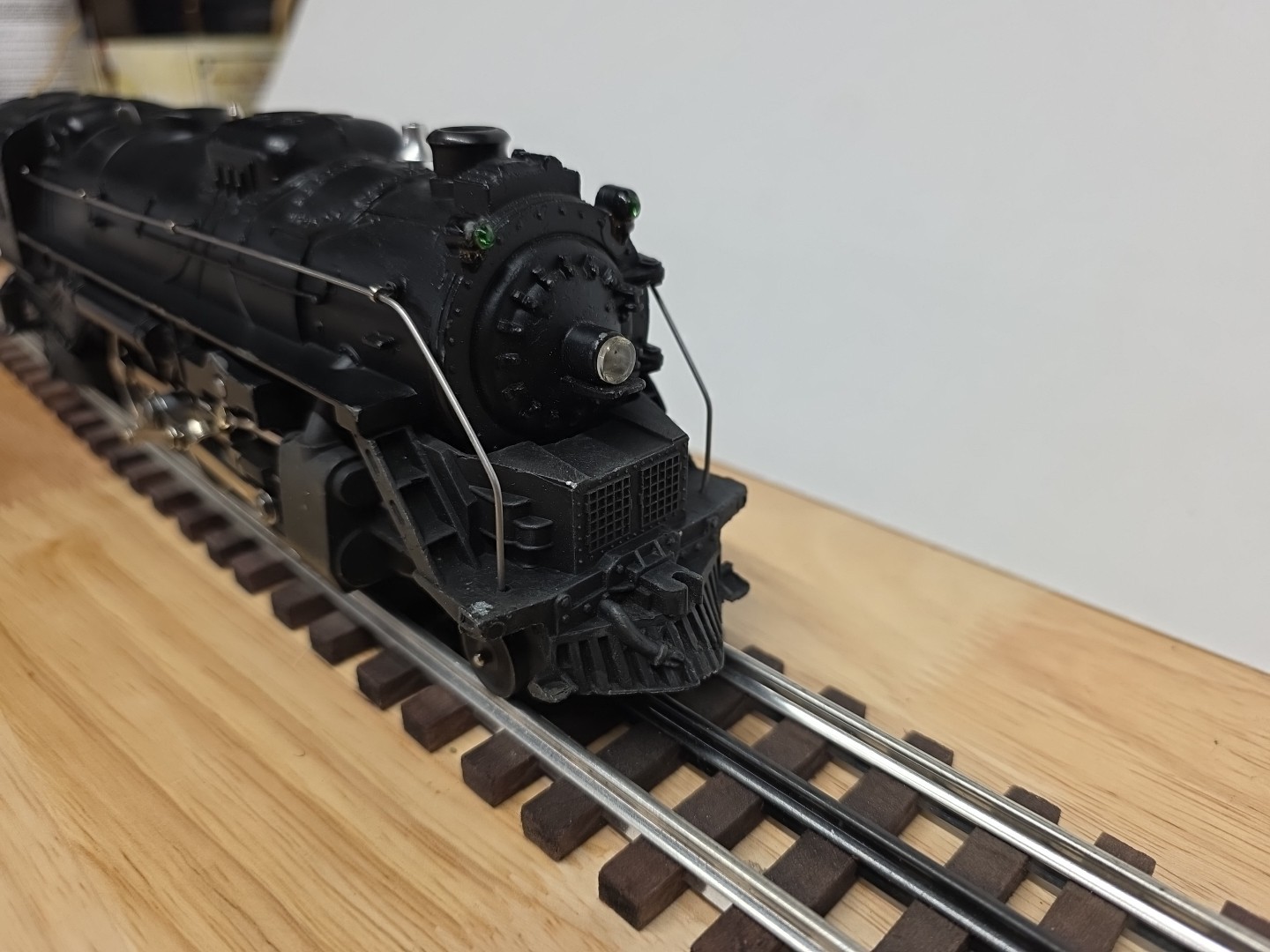 Lionel 2026 Vintage 2-6-2 Die-Cast Steam Locomotive and 6466wx Tender Rebuilt!