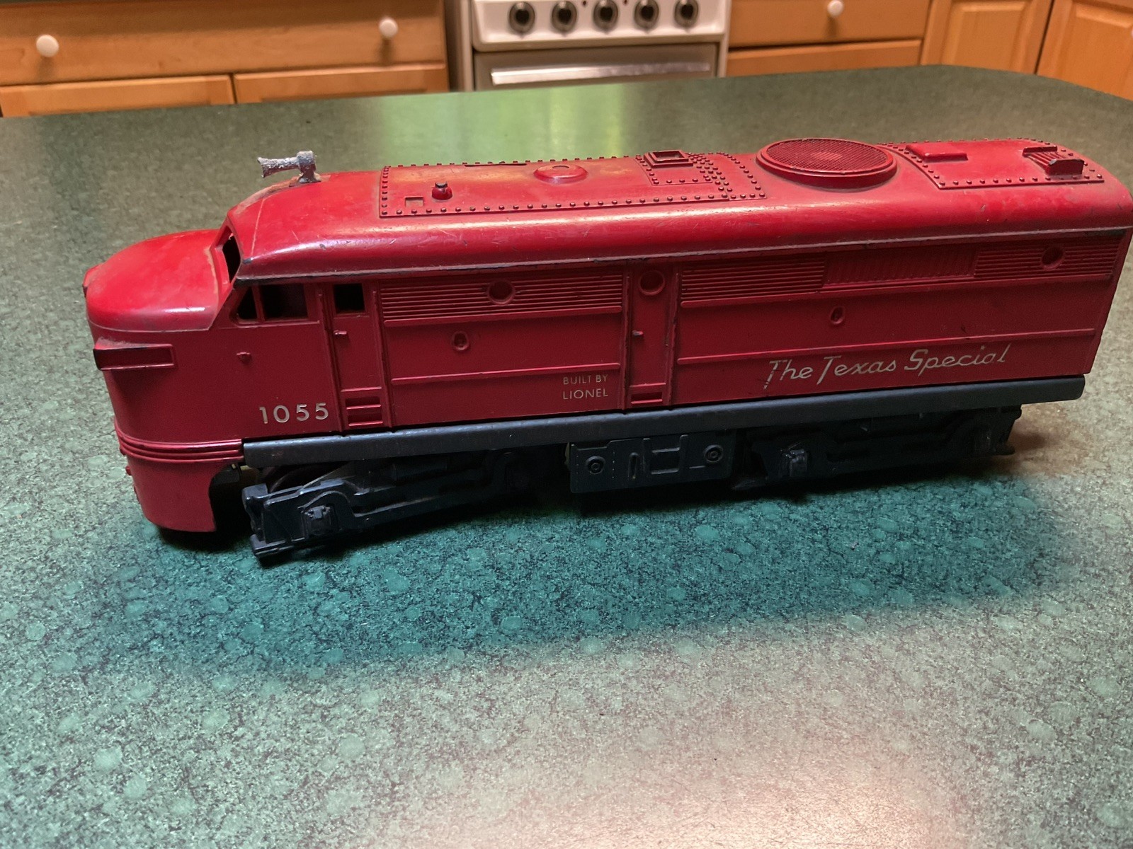 O Gauge 1959 Lionel The Texas Special Locomotive #1055 With Caboose