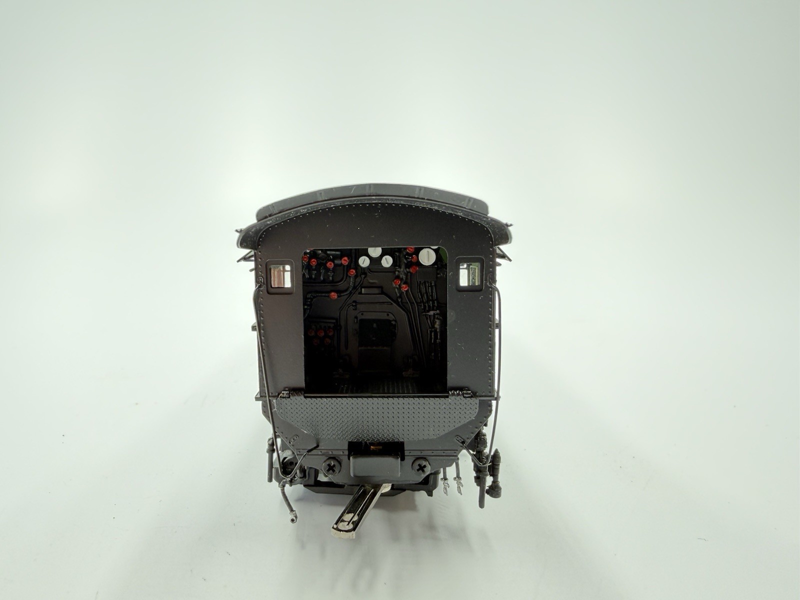 HO Scale Division Point CRI&P Rock Island R-67 4-8-4 Steam Locomotive
