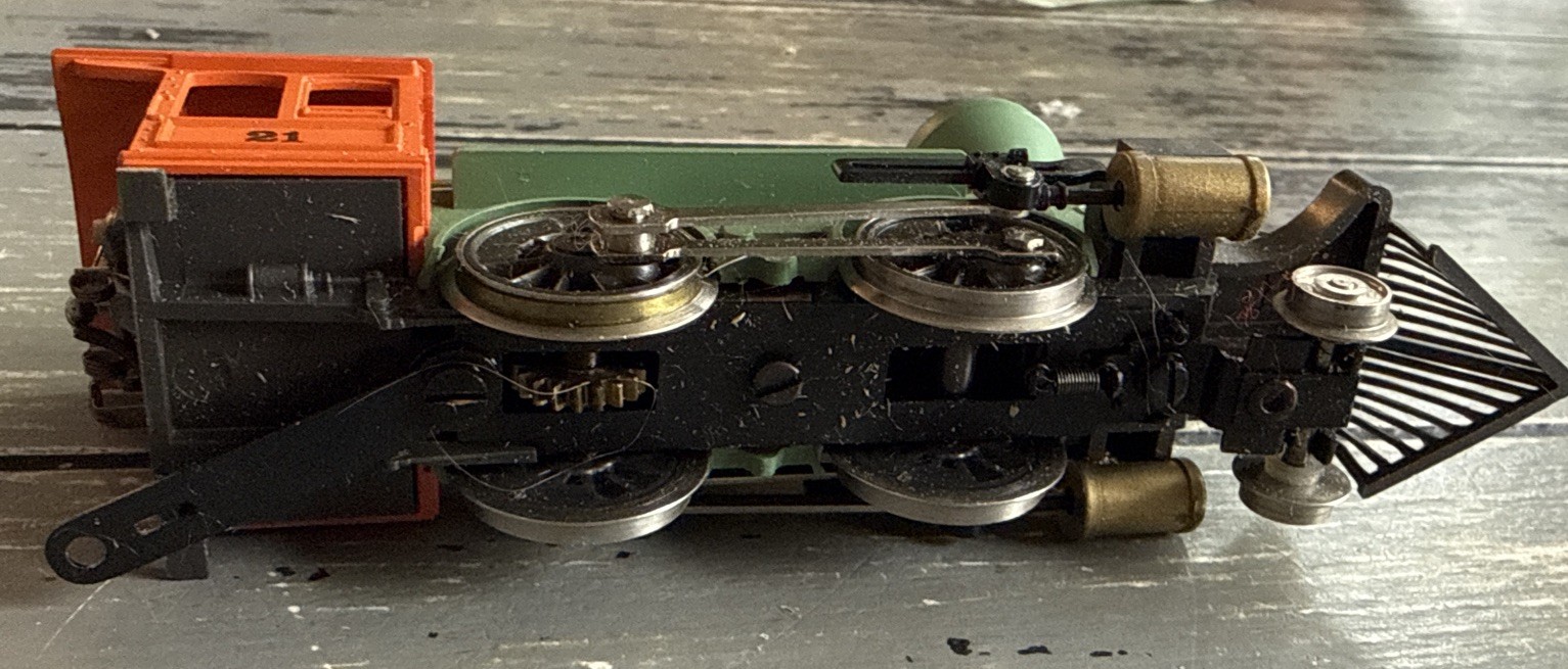 HO? Scale Steam Locomotive Engine #21 Green/Orange Vintage Style Train Untested